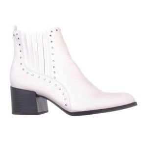 Circus Sam Edelman white boots